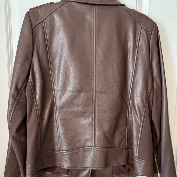 Chico's Chocolate Faux Leather Moto Jacket Chico's Size 2 or US Sz 2/14 - Picture 4 of 7